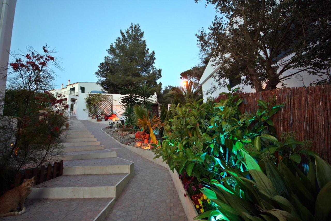 Wunderschoenes Kleines Apartment Fuer 2 Personen Mit Idylischen Blick Ins Gruene Cala Galdana  Exterior foto
