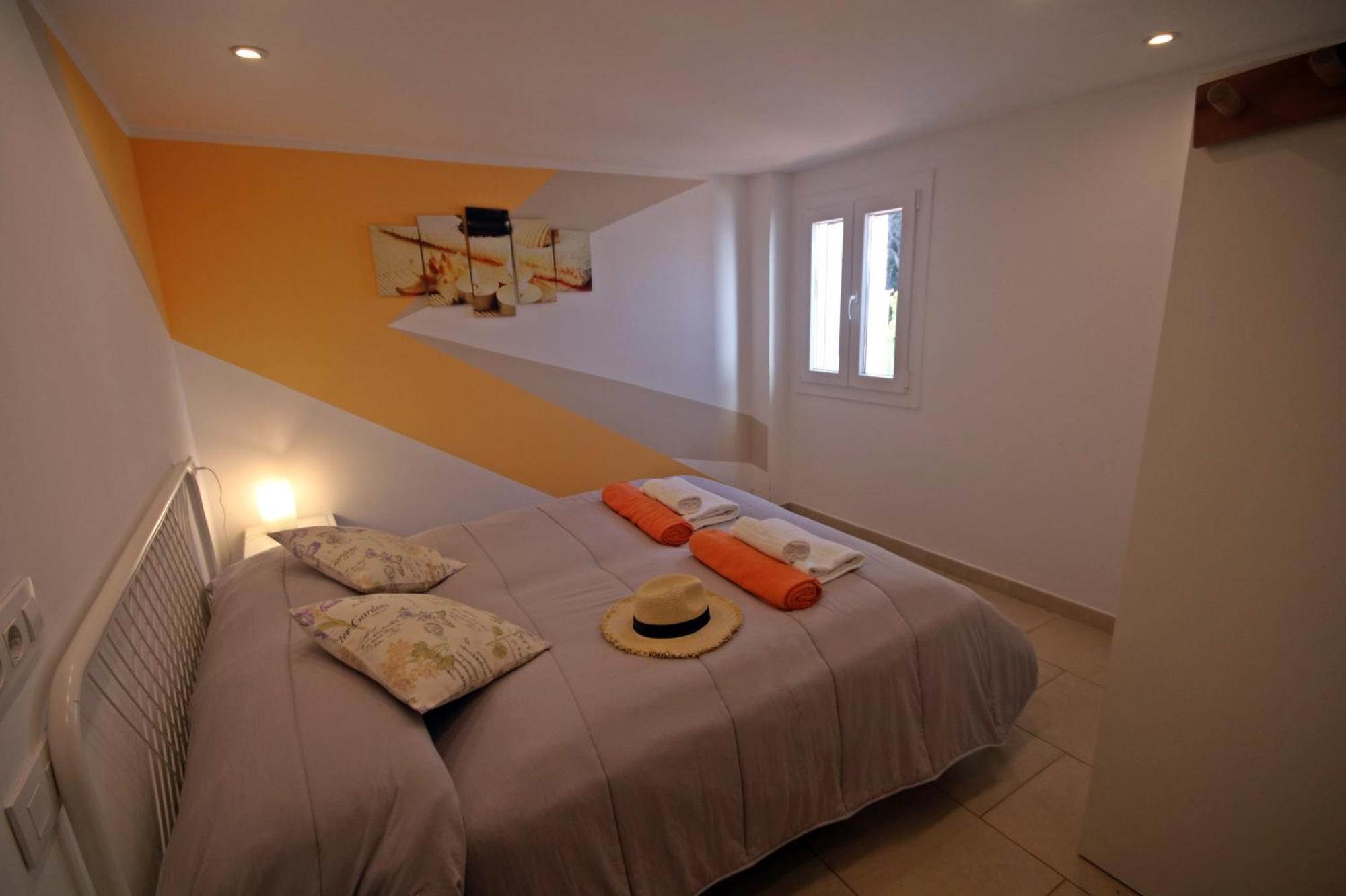 Wunderschoenes Kleines Apartment Fuer 2 Personen Mit Idylischen Blick Ins Gruene Cala Galdana  Exterior foto